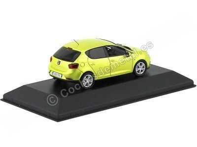 Cochesdemetal.es 2017 siège Ibiza Mk. IV 5 portes Citrus jaune 1:43 siège Autoemocion 34 2